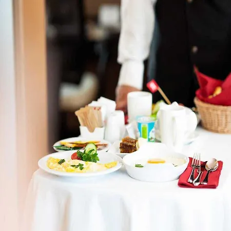 Hotel Taksim 3*