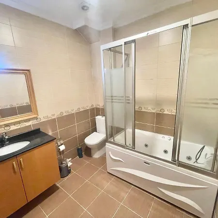 Hotel Taksim 3*