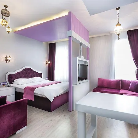 Hotel Taksim 3*